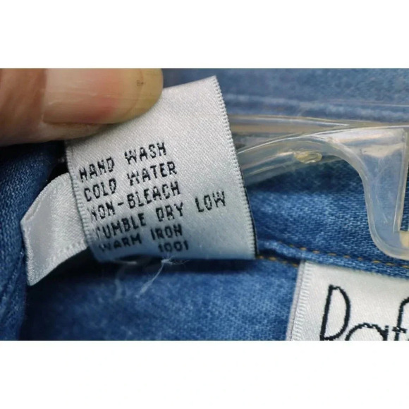 Rafaella Vintage Embroidered Christmas Denim Shirt-Size Large-90's - Picture 9 of 12